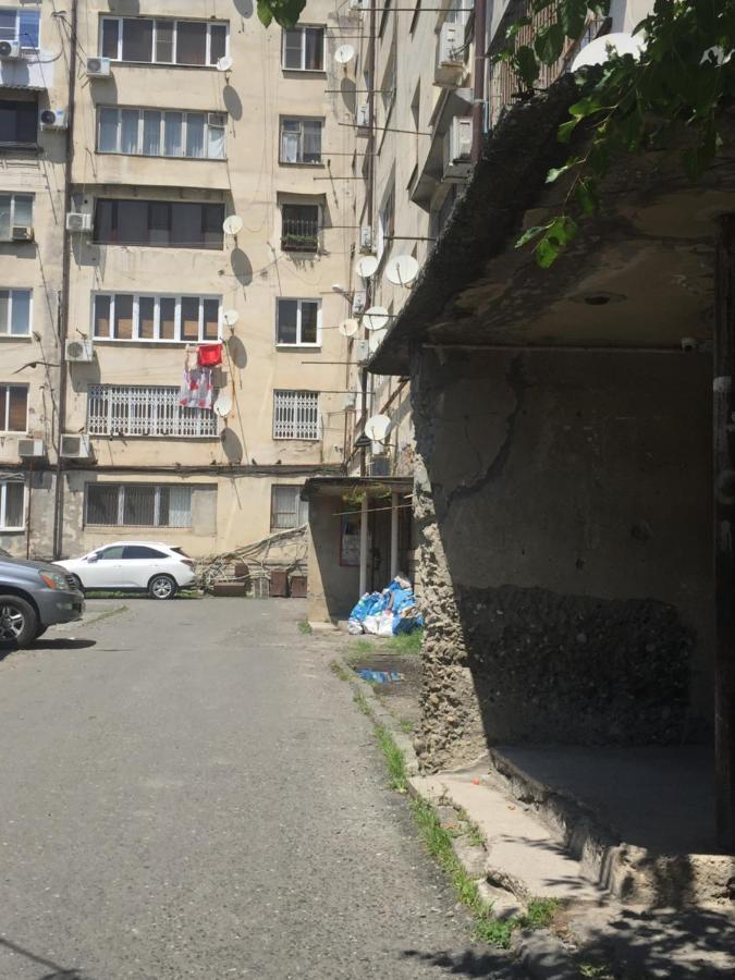 Homestay On Akademika Sakharova Sukhumi Bagian luar foto